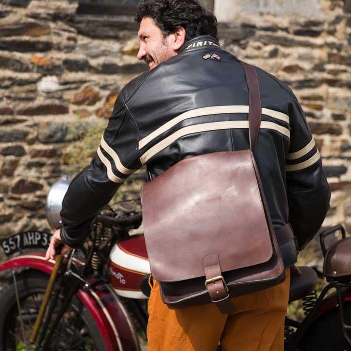 Aperçu sacoche Baroudeur portée