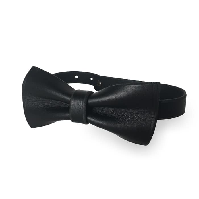 Profil du noeud papillon en cuir noir