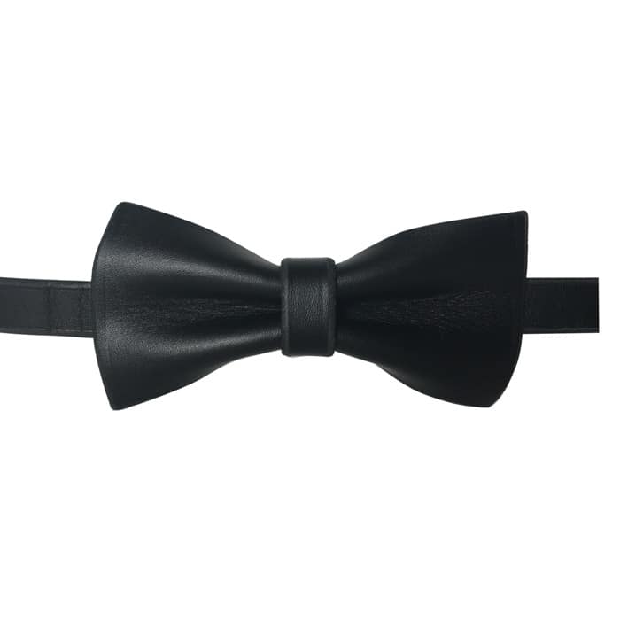 Face du noeud papillon en cuir noir